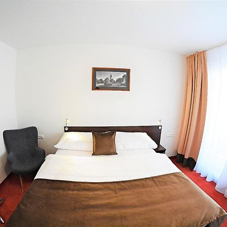 Alexandra Sport Hotel Púchov Extérieur photo