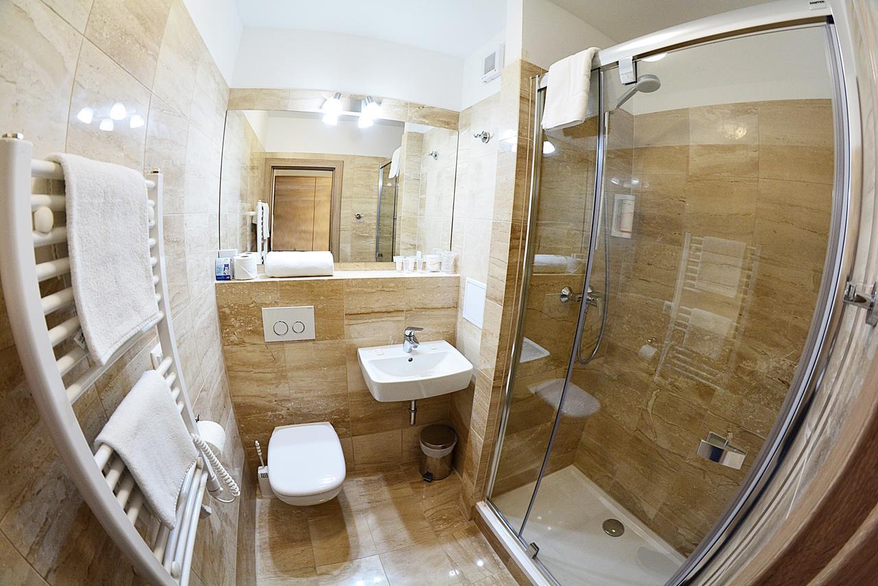Alexandra Sport Hotel Púchov Extérieur photo