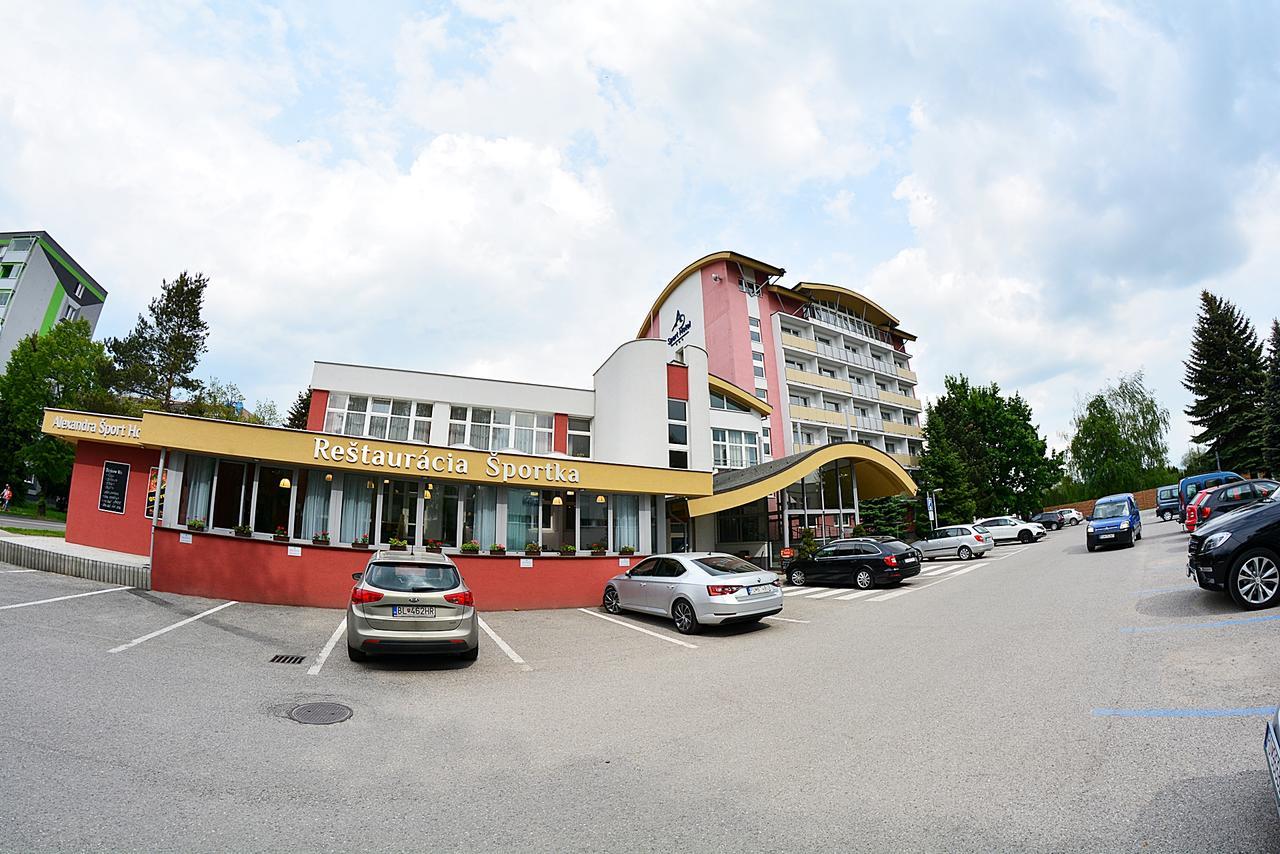 Alexandra Sport Hotel Púchov Extérieur photo