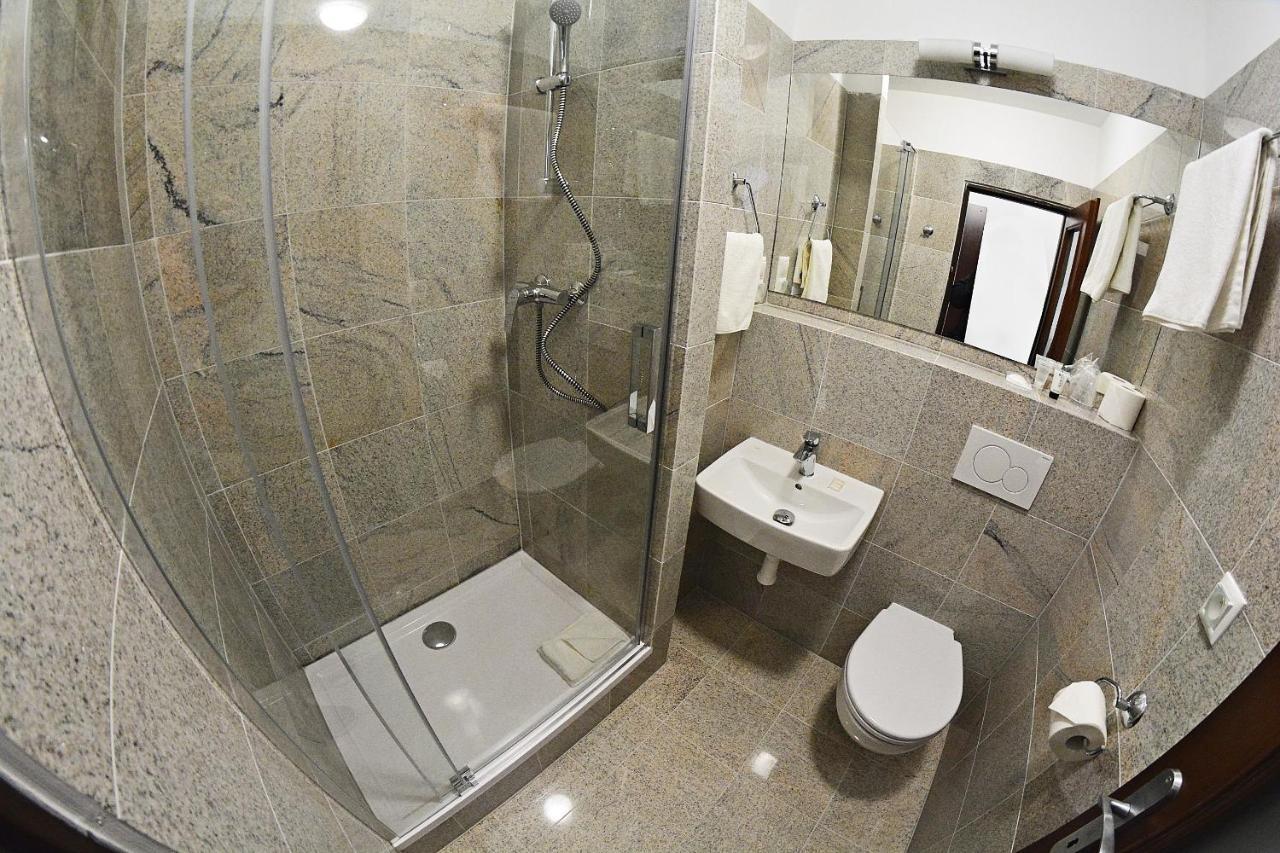 Alexandra Sport Hotel Púchov Extérieur photo